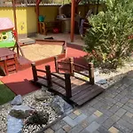 Prima Vendeghaz 3*