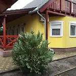 Prima Vendeghaz 3* Tiszakécske