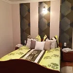 Prima Vendeghaz 3*