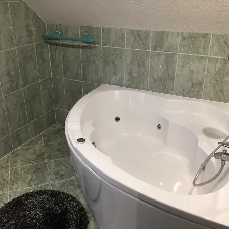 Prima Vendeghaz Tiszakécske